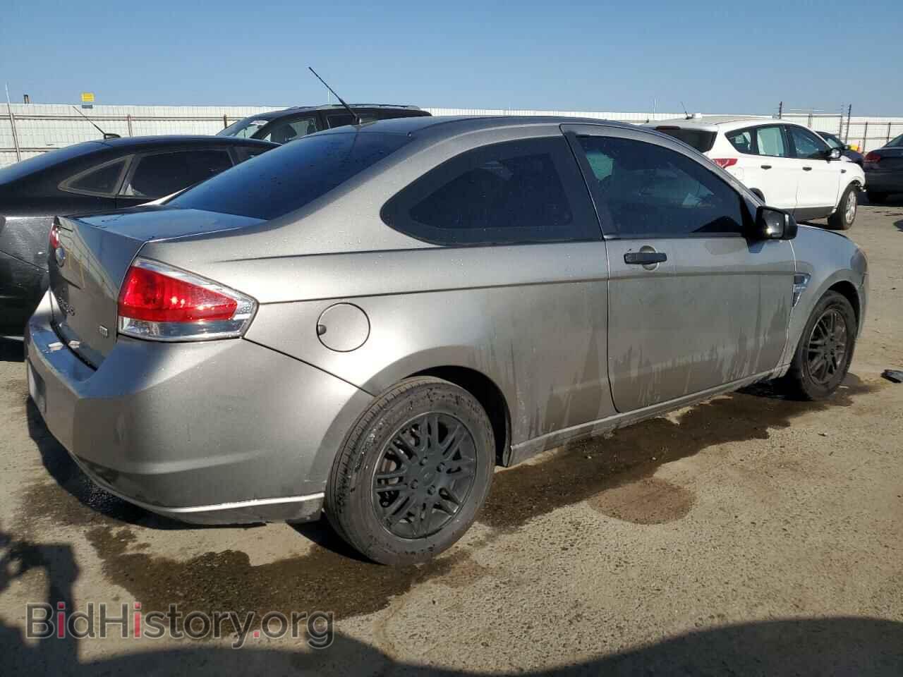 2008 FORD FOCUS - VIN: 1FAHP33N98W138383 - Фото 3