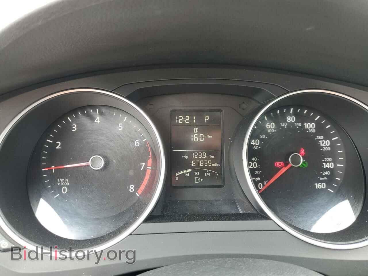 2017 VOLKSWAGEN JETTA - VIN: 3VW2B7AJ5HM399643 - Фото 9