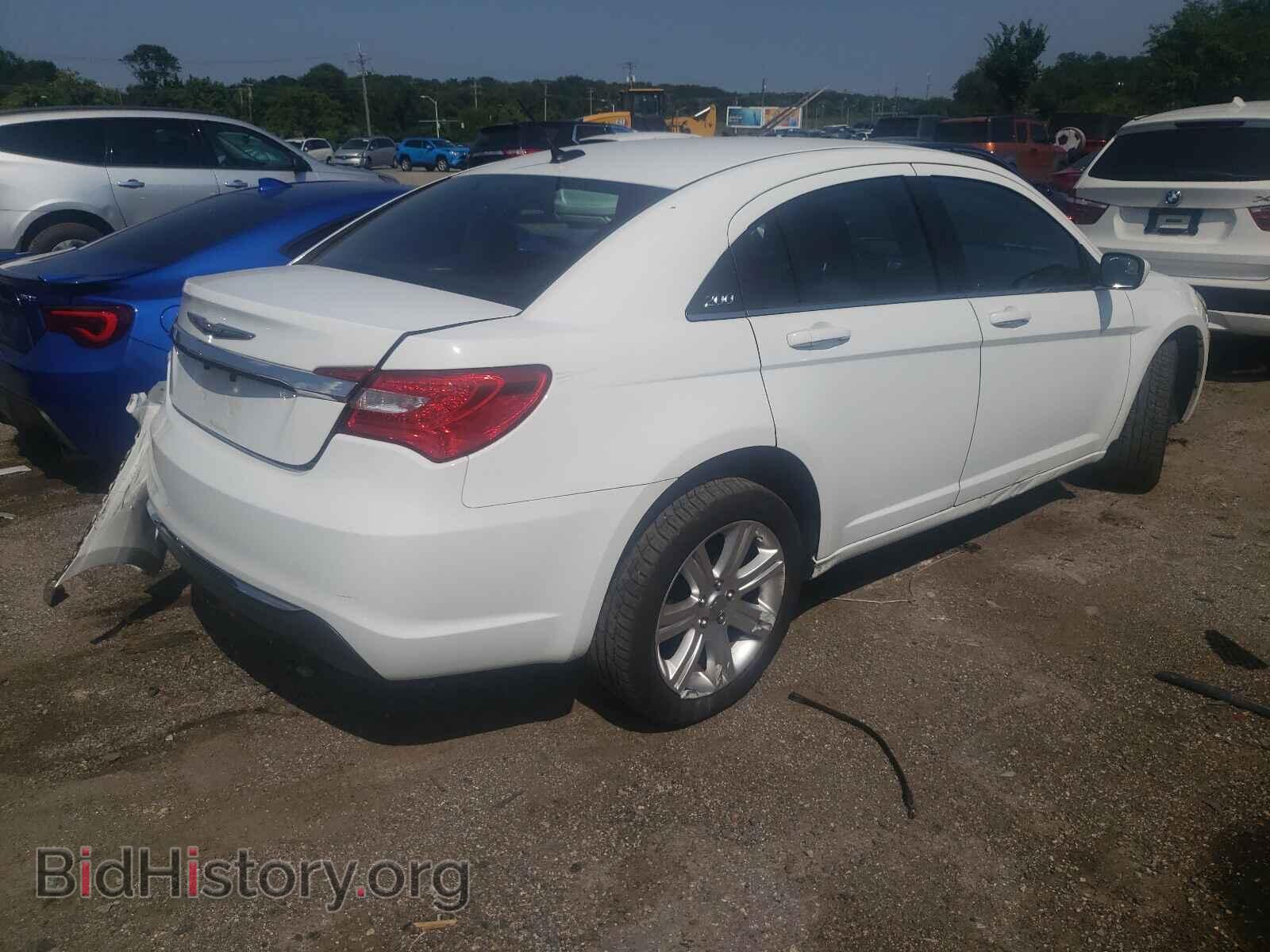 2013 CHRYSLER 200 - VIN: 1C3CCBBB9DN505031 - Фото 4