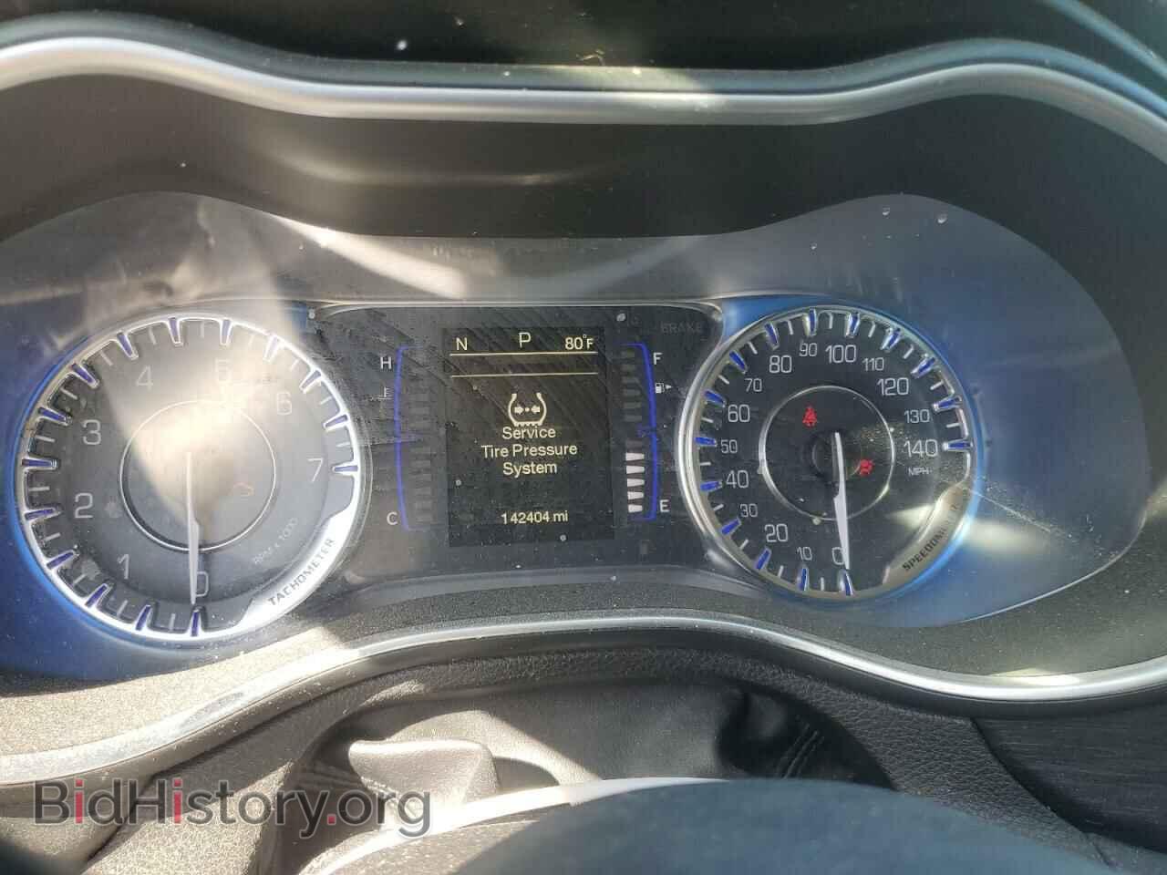 2015 CHRYSLER 200 - VIN: 1C3CCCAB1FN637159 - Фото 9