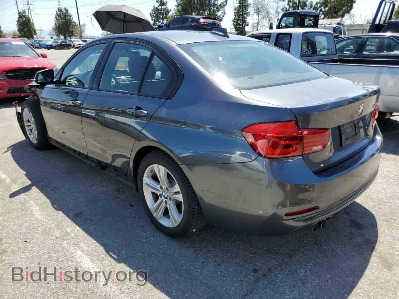 2016 BMW 3 SERIES - VIN: WBA8E9G54GNU27640 - Фото 2