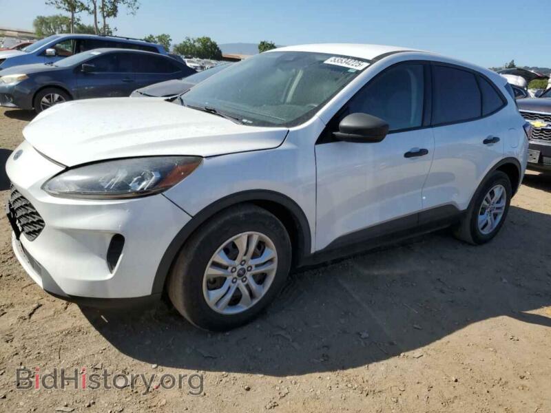 2020 Ford ESCAPE S (VIN 1FMCU0F63LUA37758) — фото 1 из 13, Copart, повреждение: передняя часть