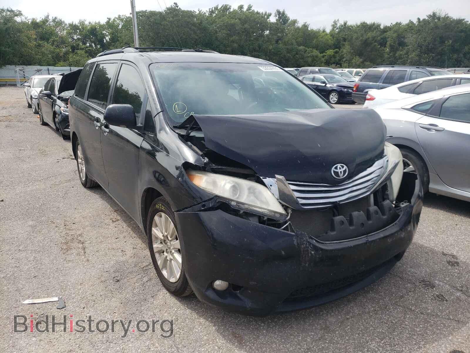 Фотография 5TDDK3DC3BS026867 - TOYOTA SIENNA 2011