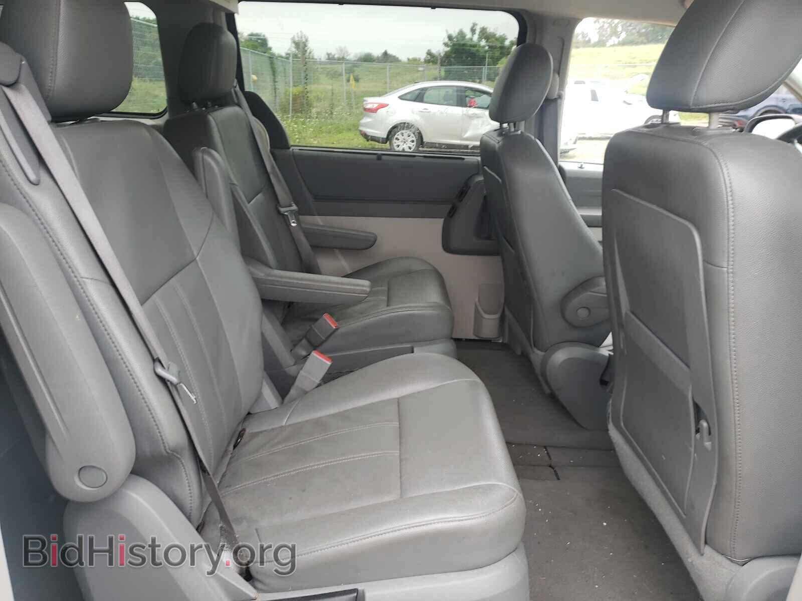 2008 CHRYSLER MINIVAN - VIN: 2A8HR54P88R679006 - Фото 6