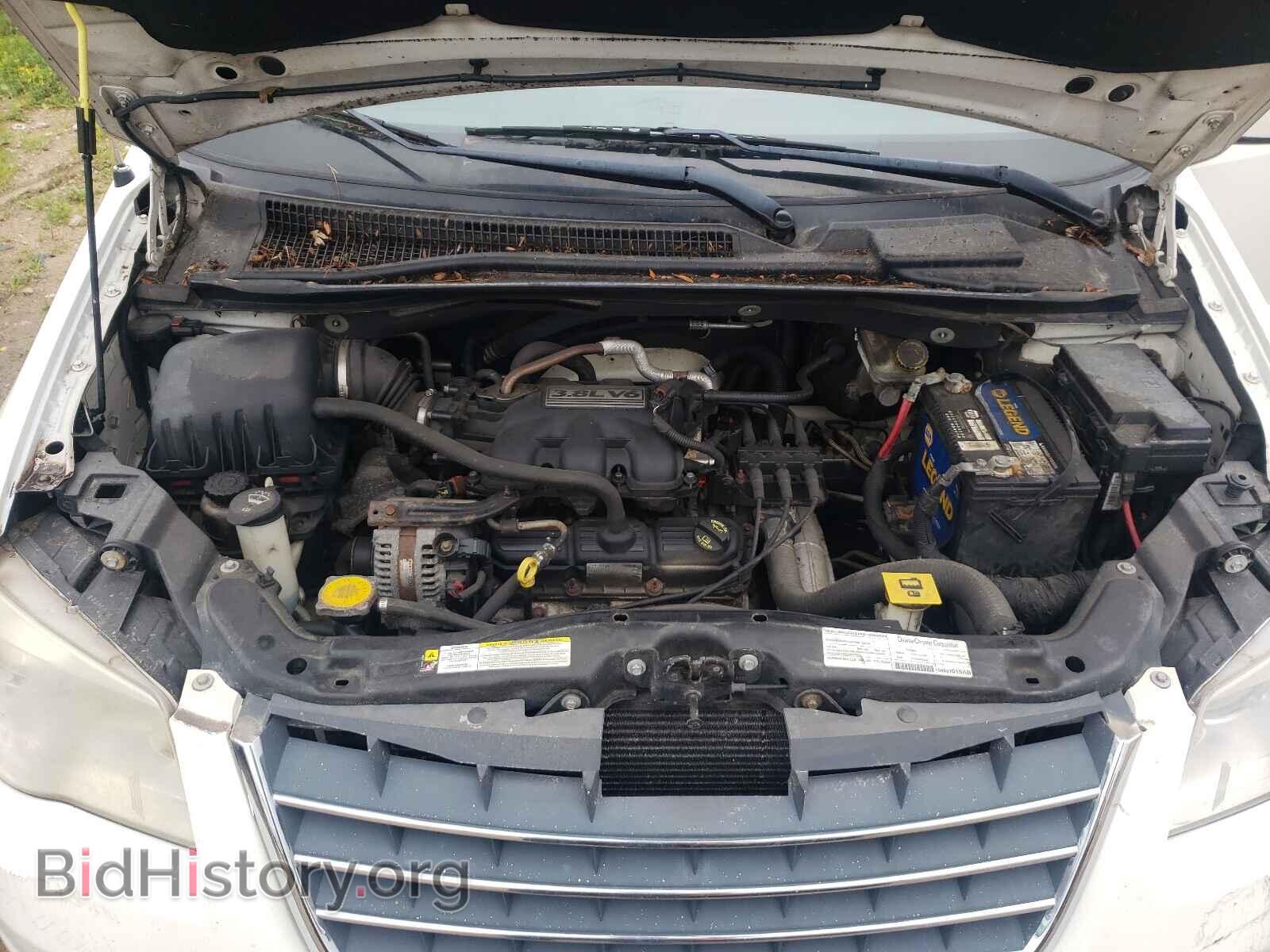 2008 CHRYSLER MINIVAN - VIN: 2A8HR54P88R679006 - Фото 7