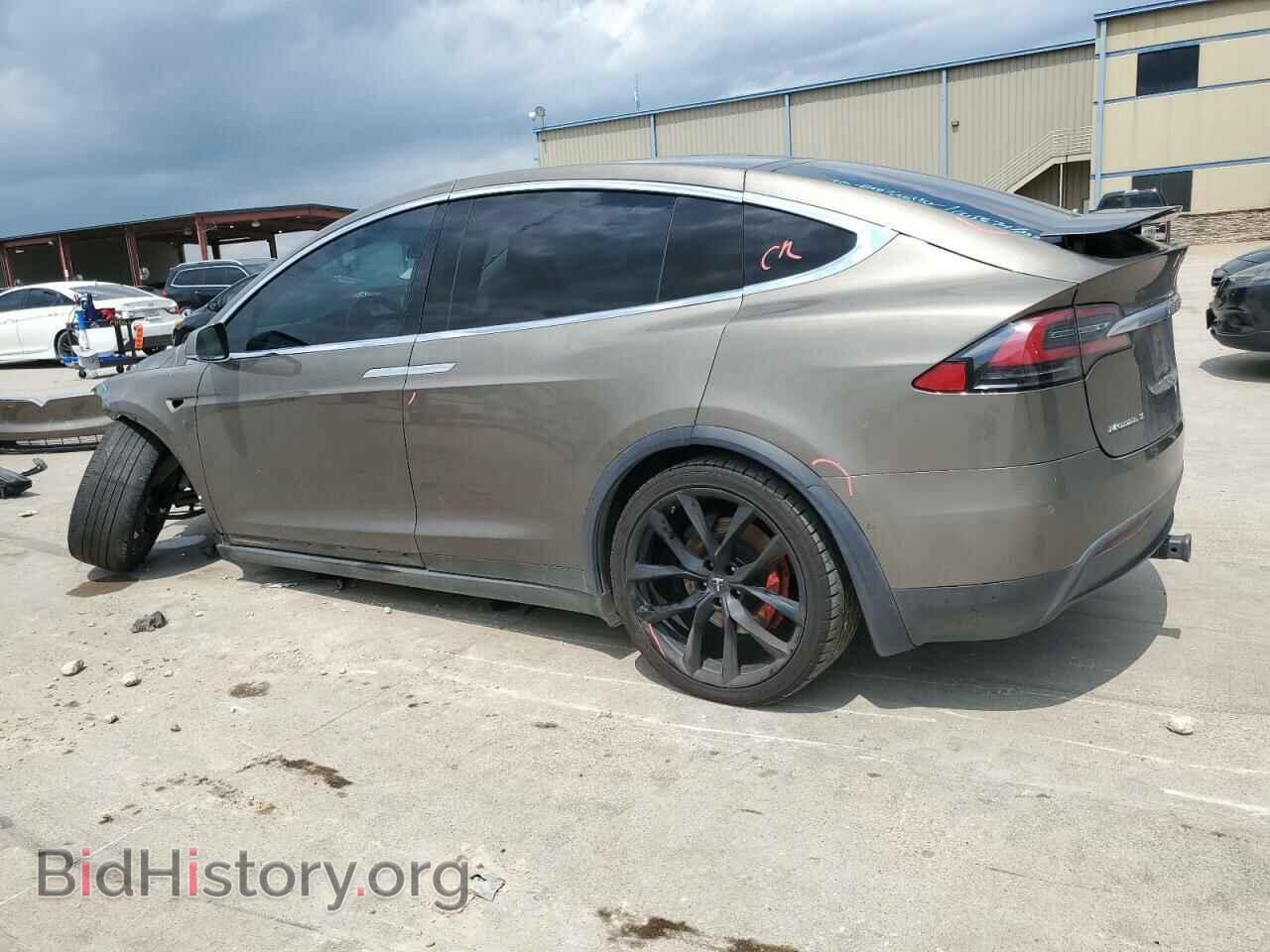 2016 TESLA MODEL X - VIN: 5YJXCBE48GF005827 - Photo 2