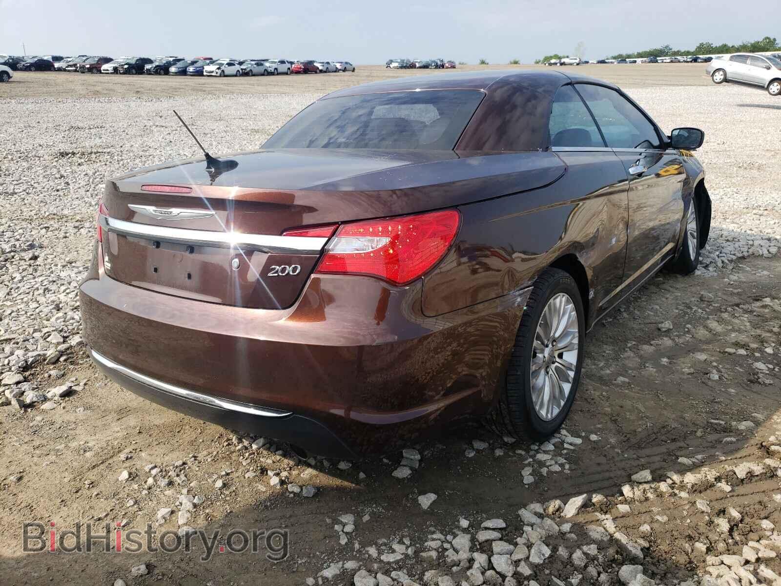 2013 CHRYSLER 200 - VIN: 1C3BCBFG8DN723995 - Photo 4