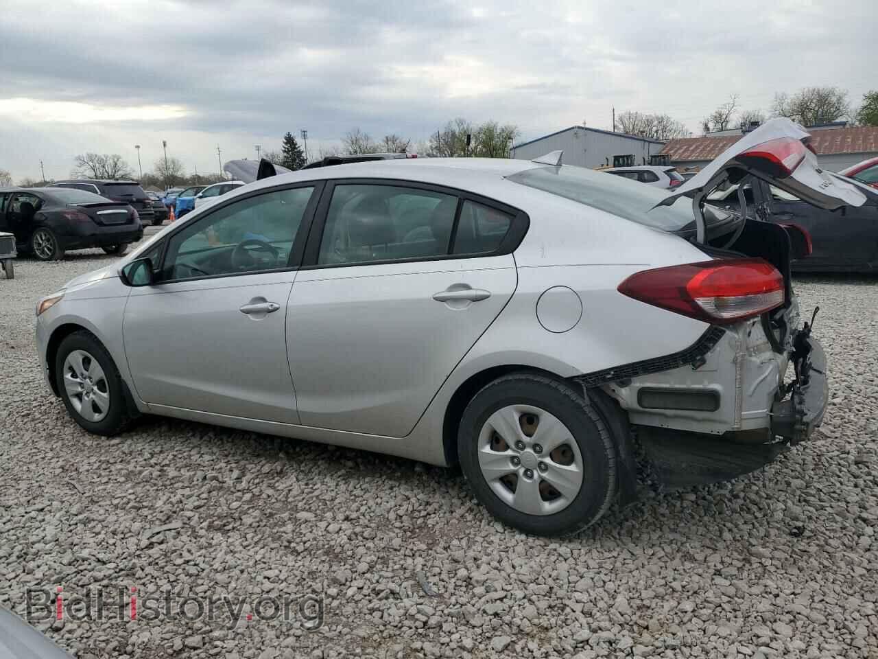 2017 KIA FORTE - VIN: 3KPFK4A72HE117864 - Фото 2