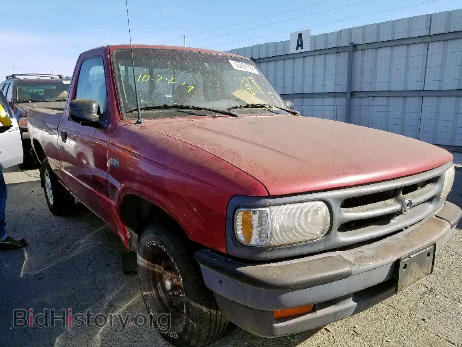 Photo 4F4CR12A3STM24375 - MAZDA B2300 1995