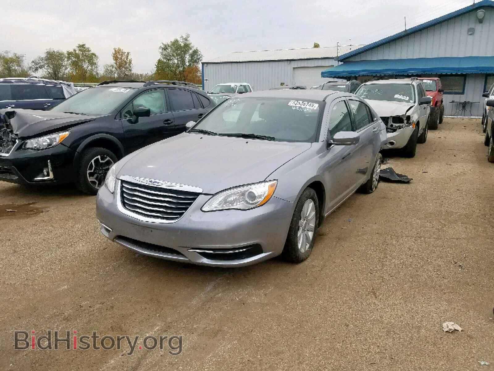 2013 CHRYSLER 200 - VIN: 1C3CCBBB4DN509942 - Фото 2