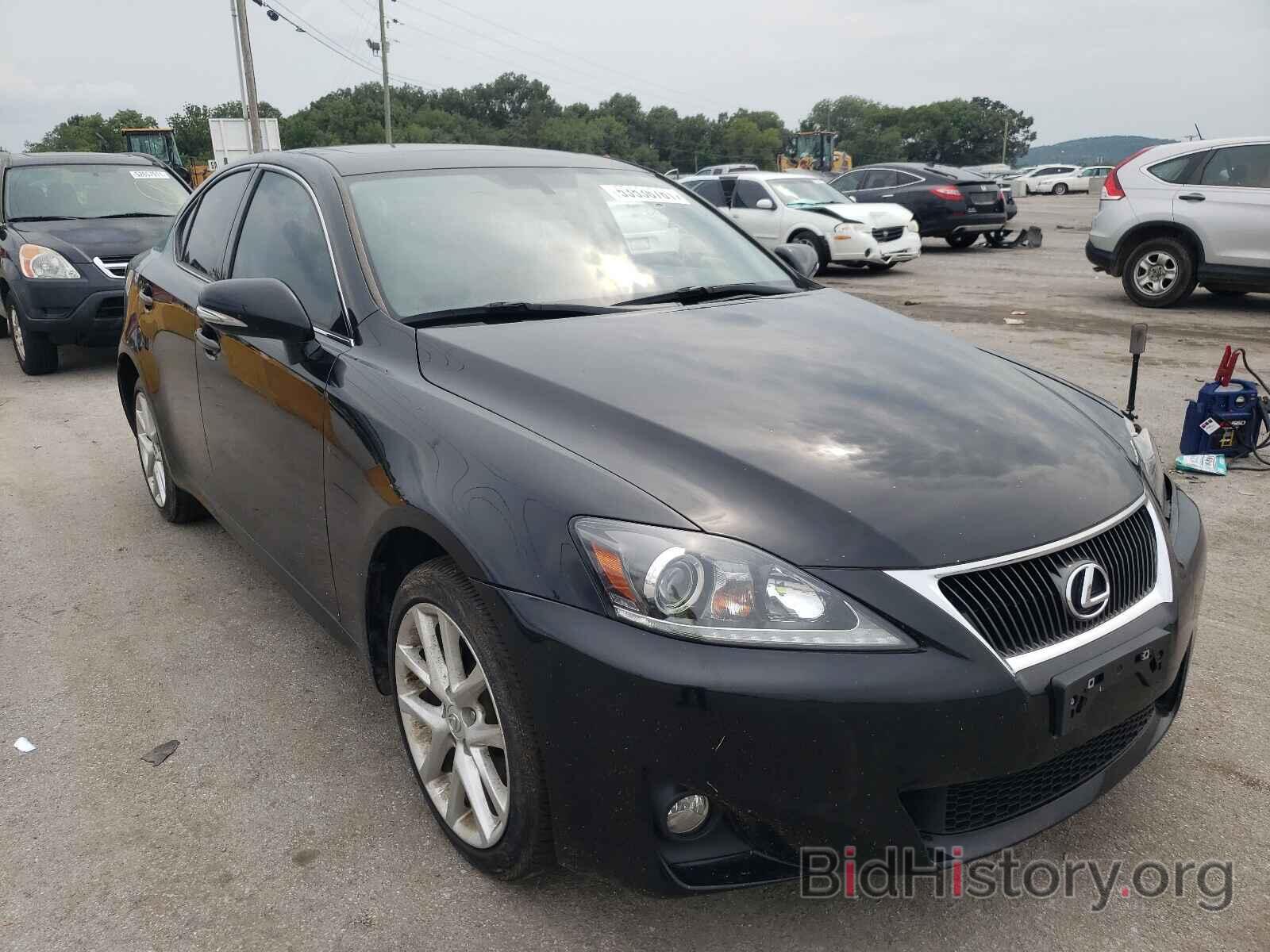 Photo JTHCF5C20B5046311 - LEXUS IS 2011