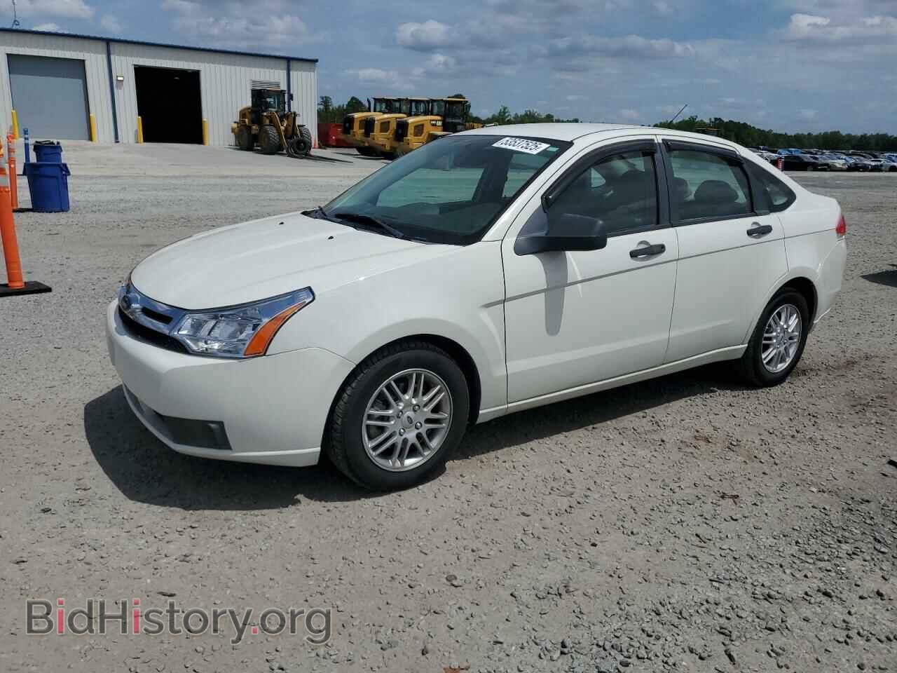 Фотография 1FAHP35N19W149165 - FORD FOCUS 2009
