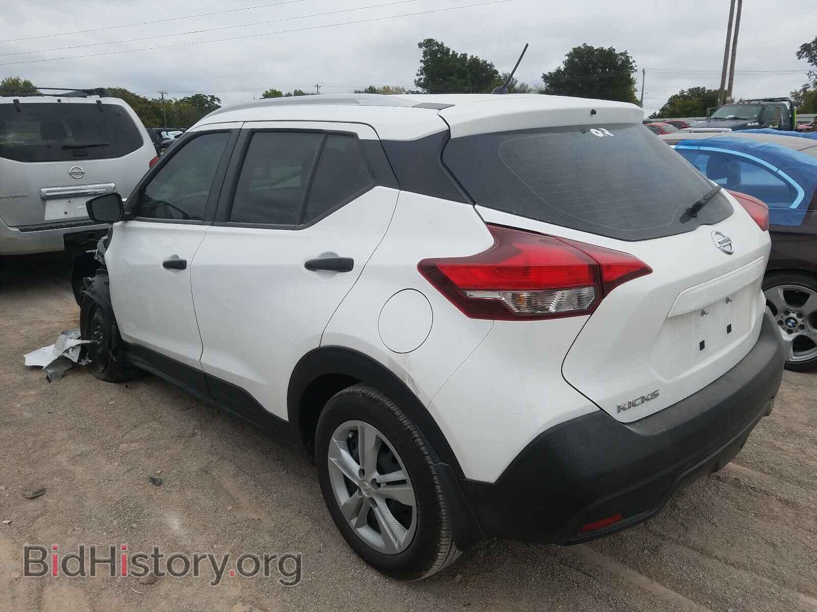 2019 NISSAN KICKS - VIN: 3N1CP5CU3KL566392 - Фото 3