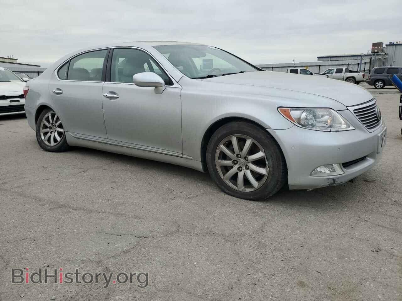 2007 LEXUS LS460 - VIN: JTHGL46F775001036 - Photo 4