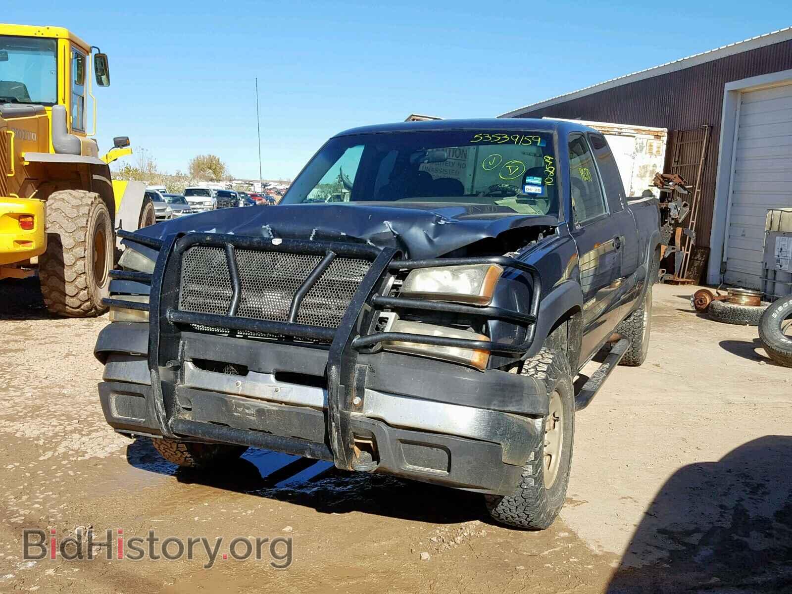 2006 CHEVROLET SILVERADO - VIN: 1GCHC29U66E202235 - Фото 2
