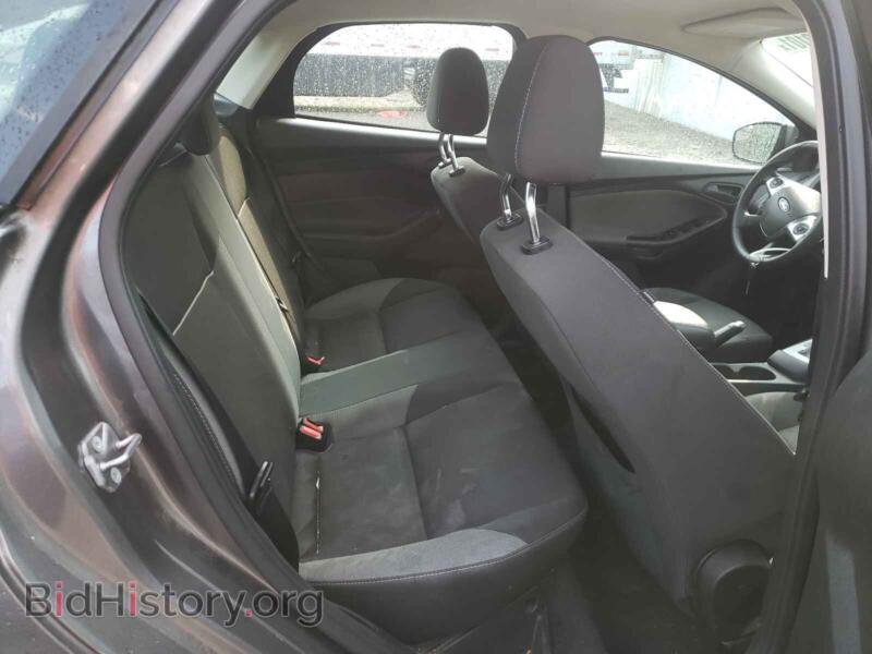 2012 Ford FOCUS (VIN 1FAHP3F22CL179501) — фото 6 из 10