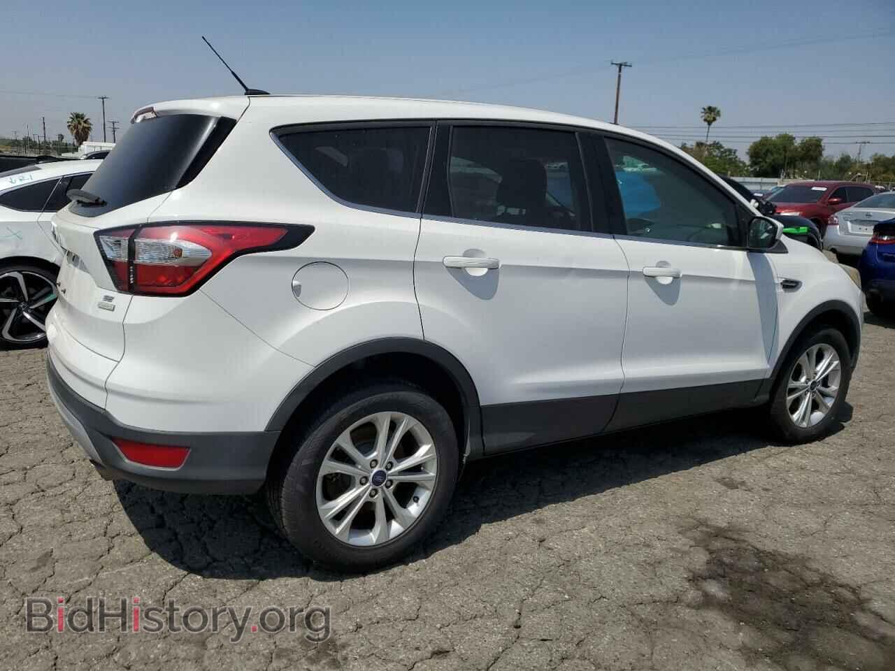 2017 FORD ESCAPE - VIN: 1FMCU0GD8HUC88084 - Фото 3