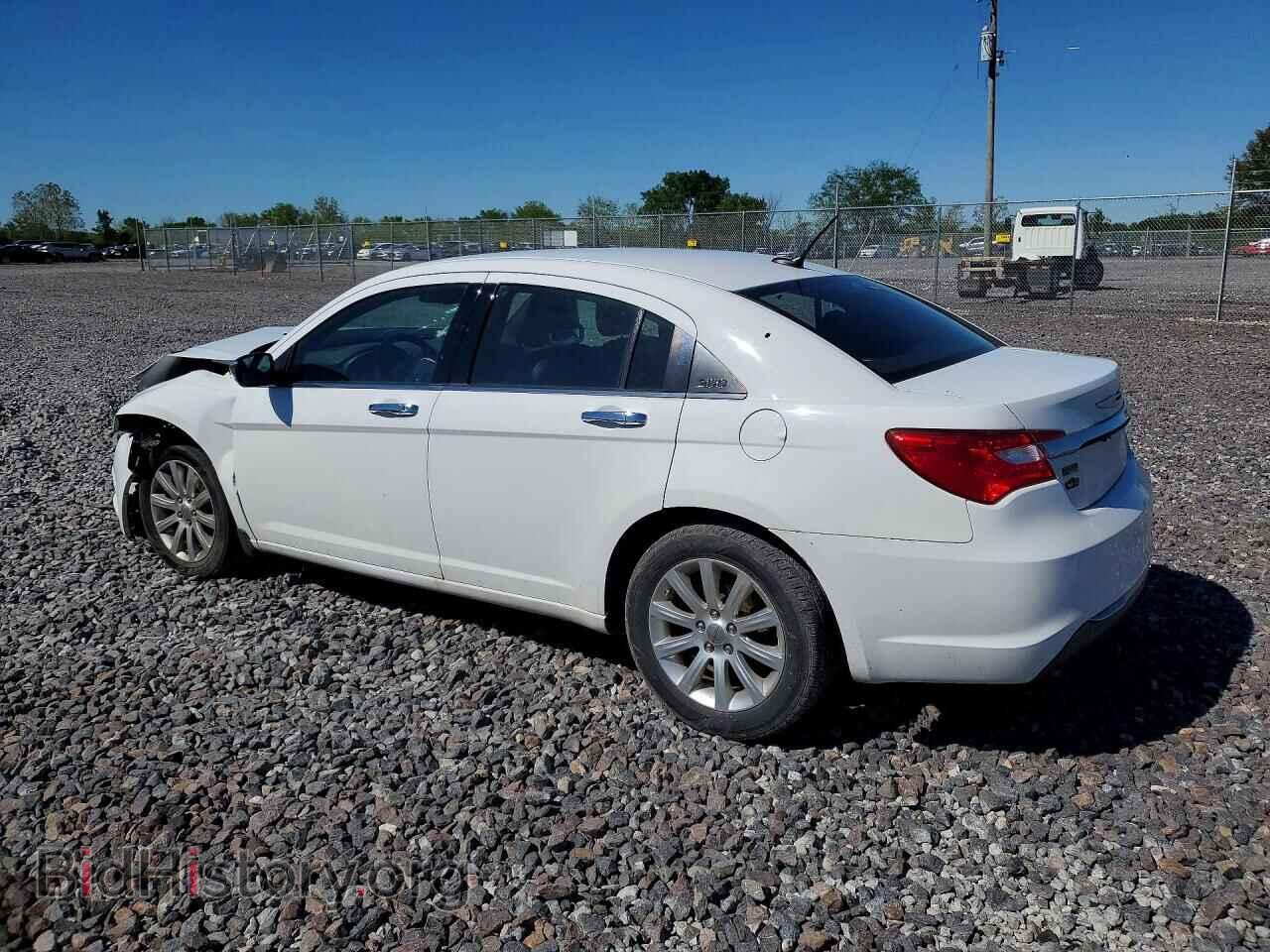 2013 CHRYSLER 200 - VIN: 1C3CCBCG3DN527455 - Photo 2