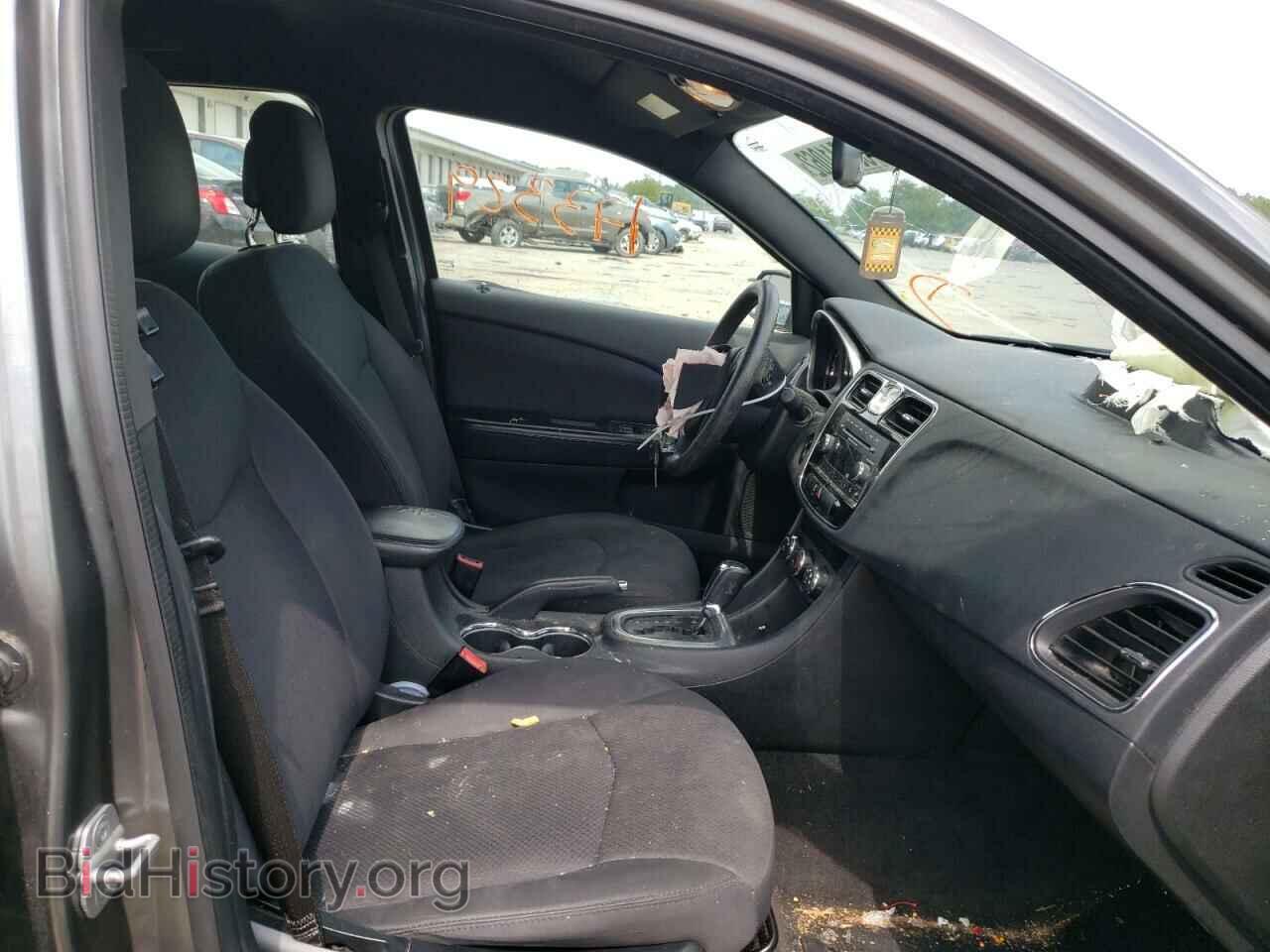 2012 CHRYSLER 200 - VIN: 1C3CCBAB0CN257123 - Фото 5