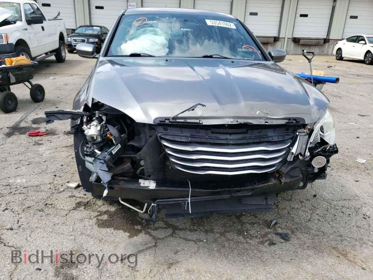 2012 CHRYSLER 200 - VIN: 1C3CCBAB0CN257123 - Фото 9