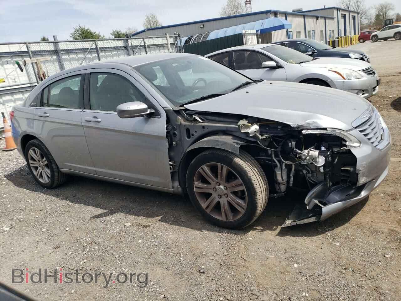 2014 CHRYSLER 200 - VIN: 1C3CCBBBXEN153322 - Фото 4