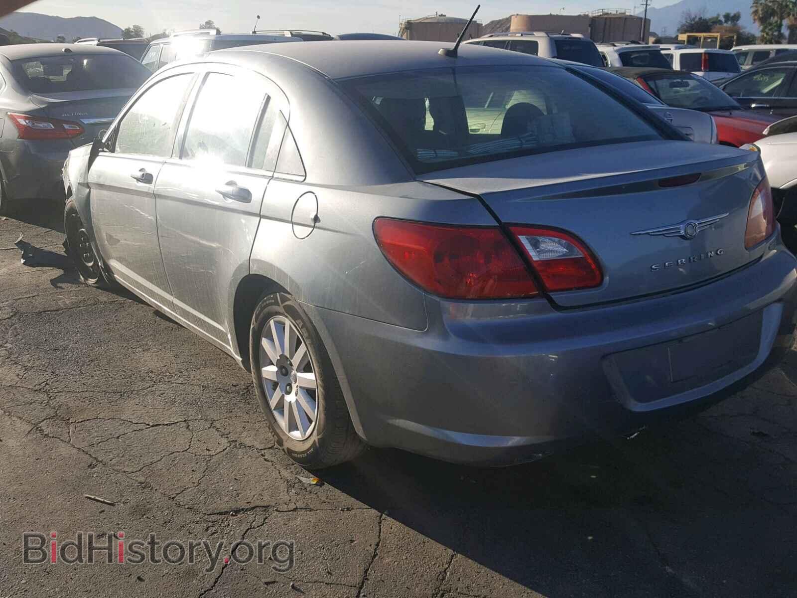 2010 CHRYSLER SEBRING - VIN: 1C3CC4FB7AN211385 - Фото 3