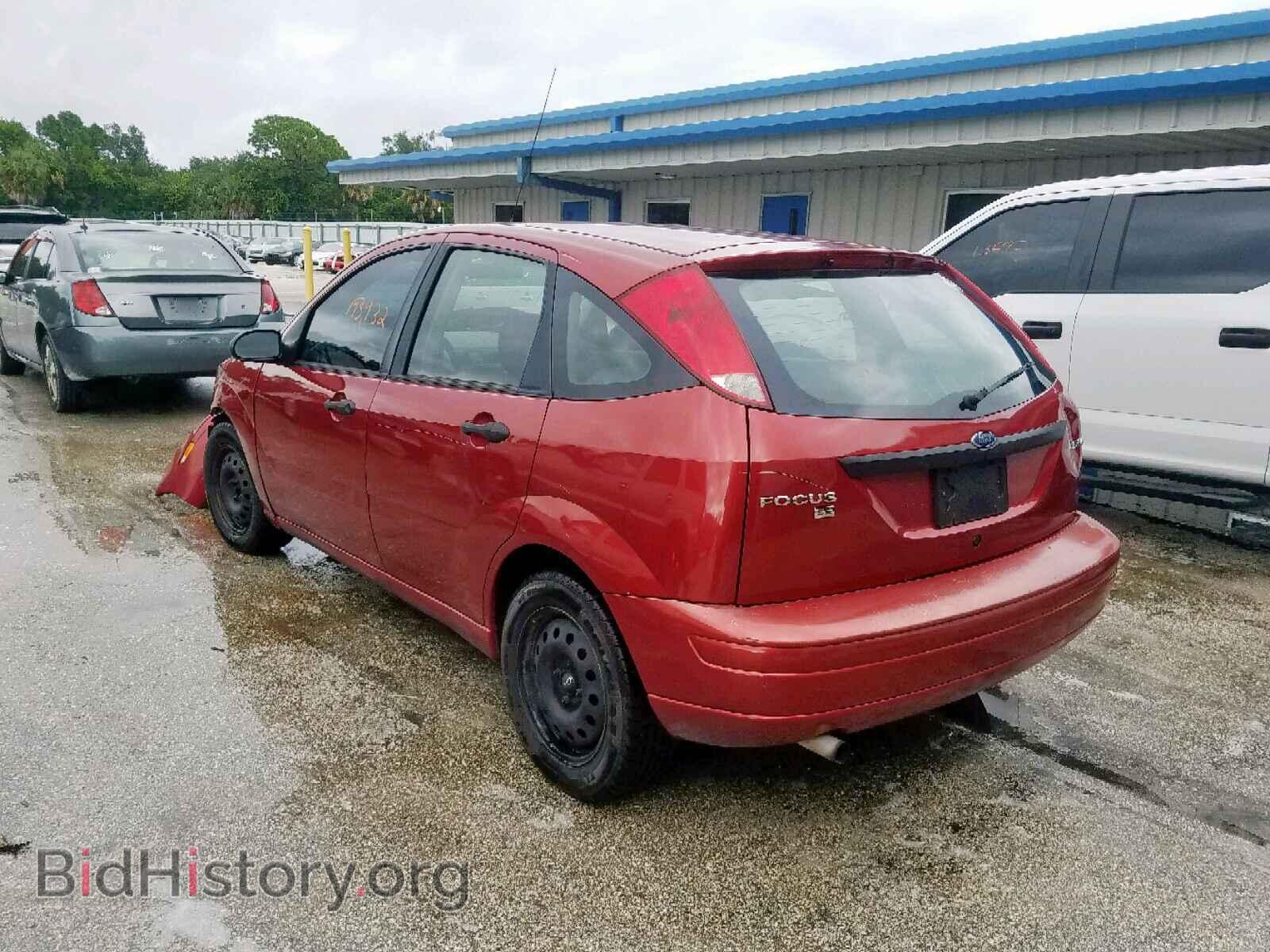 2005 FORD FOCUS - VIN: 3FAFP37N35R145586 - Фото 3