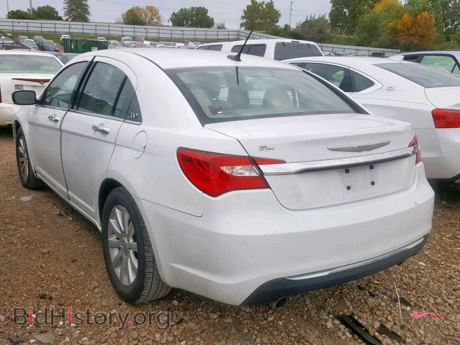 2013 CHRYSLER 200 - VIN: 1C3CCBCG5DN504405 - Фото 3