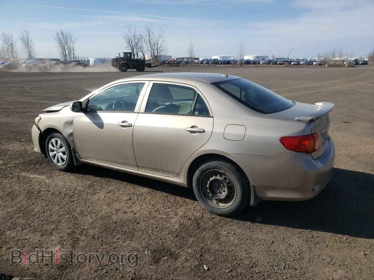 2010 TOYOTA COROLLA - VIN: 2T1BU4EE8AC218400 - Фото 2