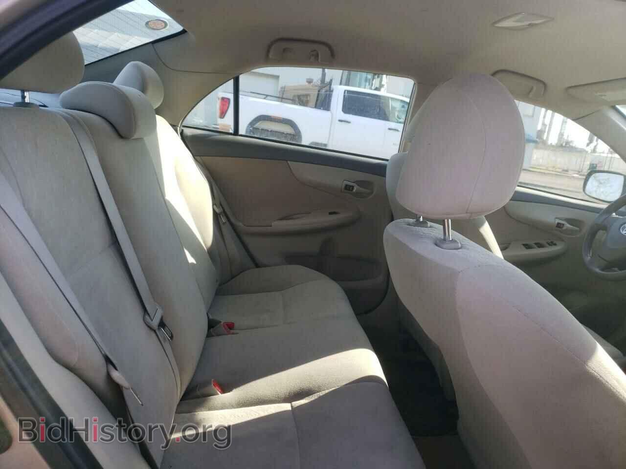2010 TOYOTA COROLLA - VIN: 2T1BU4EE8AC218400 - Фото 10