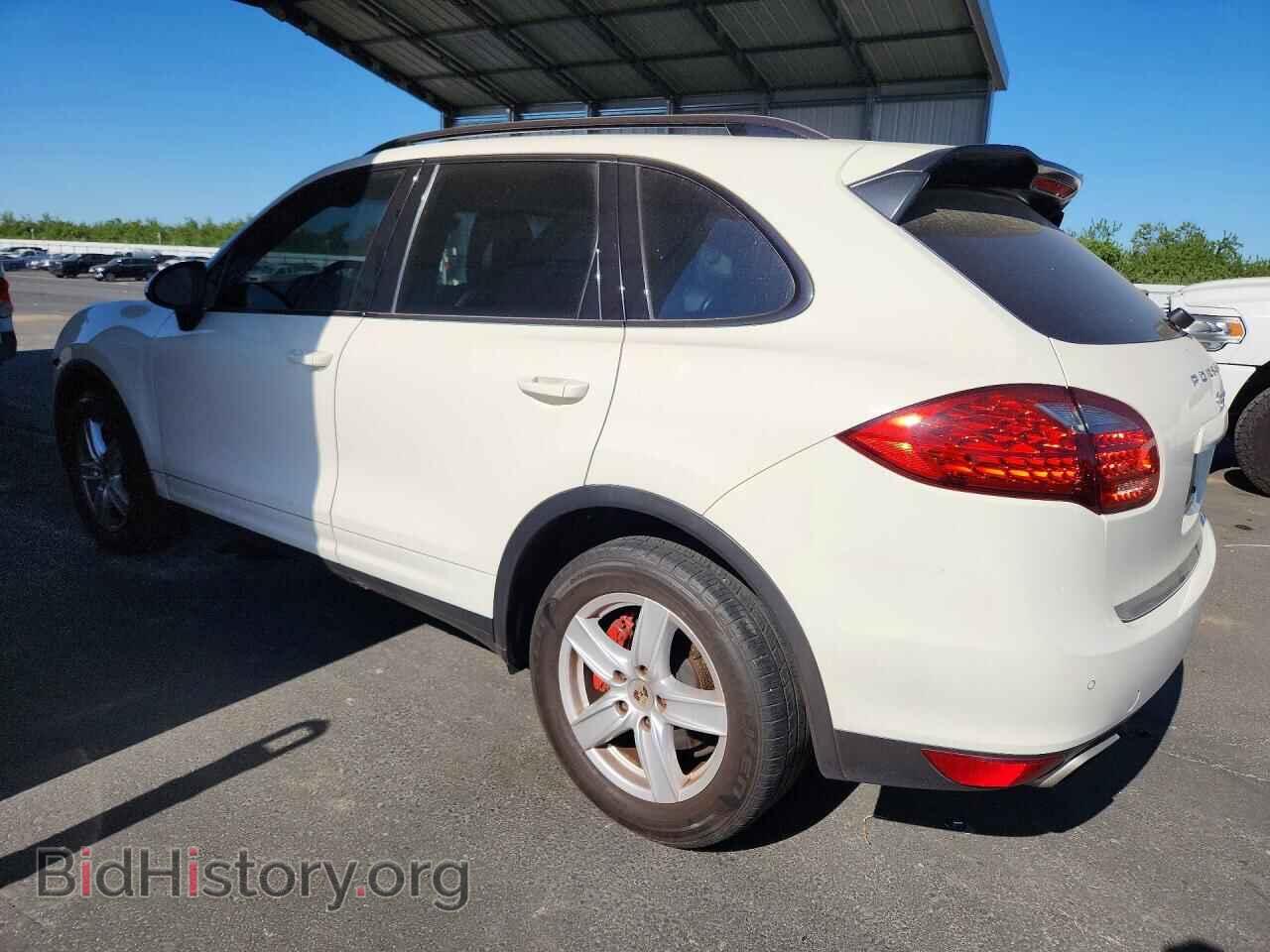 2012 PORSCHE CAYENNE - VIN: WP1AA2A22CLA03769 - Photo 2