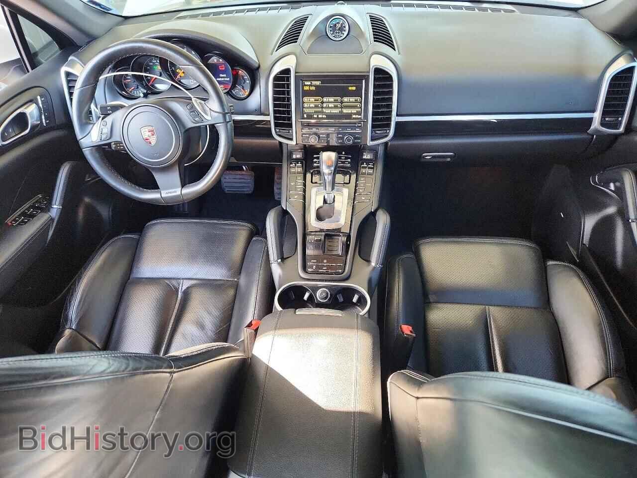 2012 PORSCHE CAYENNE - VIN: WP1AA2A22CLA03769 - Photo 8