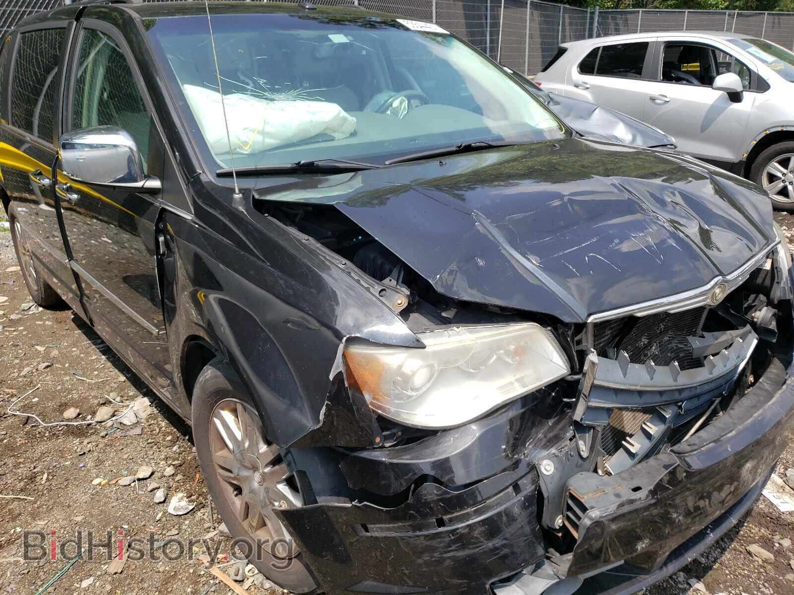 2008 CHRYSLER MINIVAN - VIN: 2A8HR64X48R632111 - Фото 9