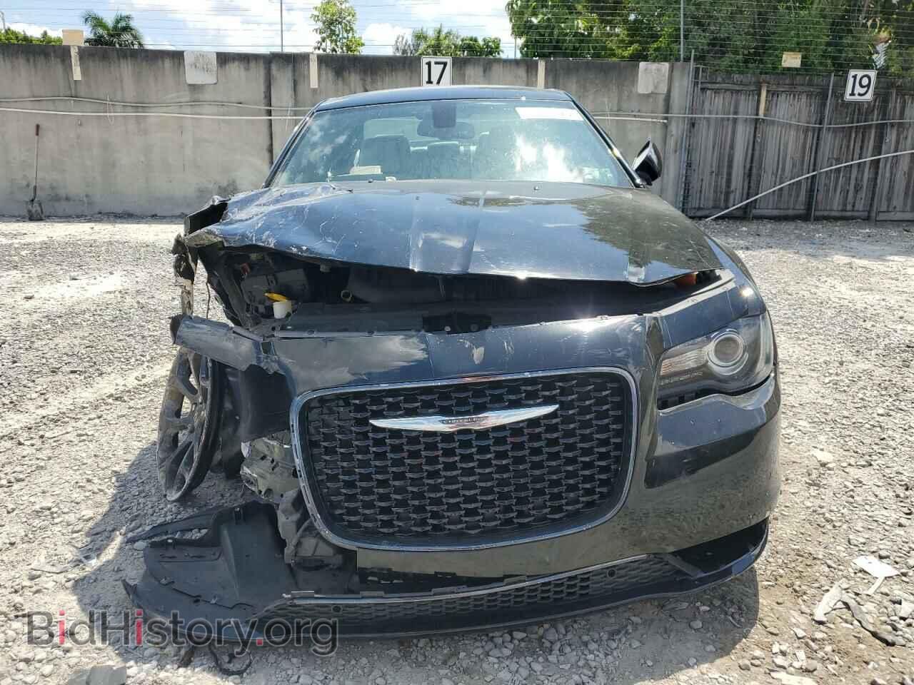 2019 CHRYSLER 300 - VIN: 2C3CCABG8KH508305 - Фото 5