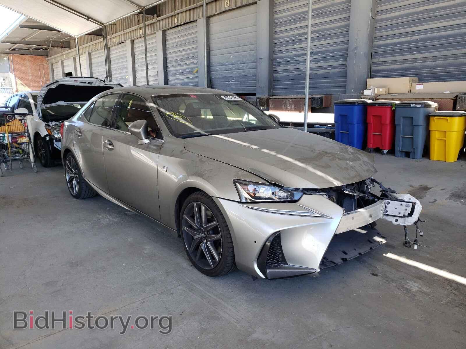 Photo JTHBA1D29J5068078 - LEXUS IS 2018
