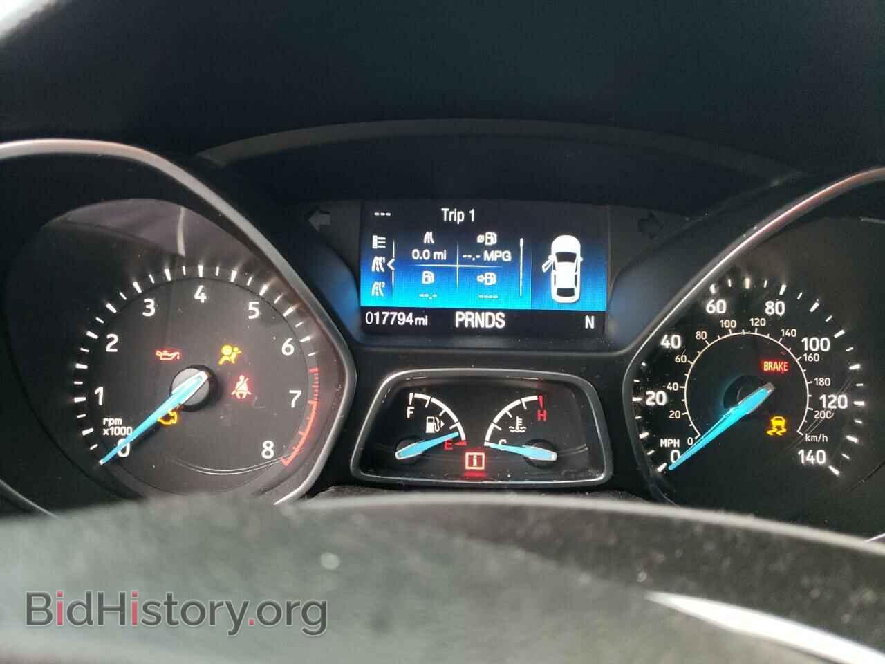 2018 FORD FOCUS - VIN: 1FADP3FE2JL225916 - Фото 9