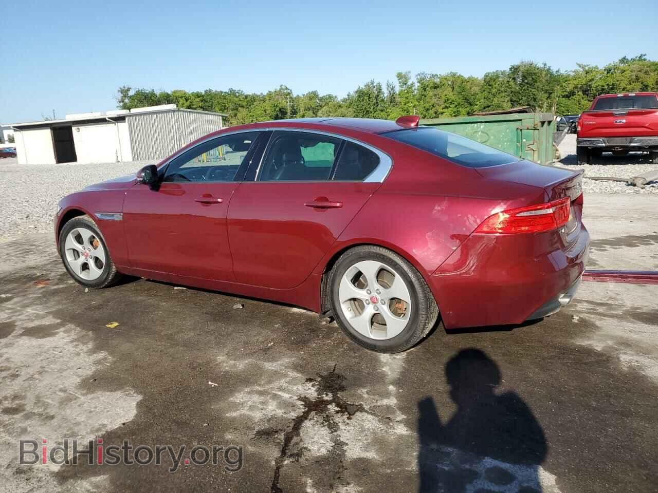 2017 JAGUAR XE - VIN: SAJAR4BG9HA972716 - Фото 2