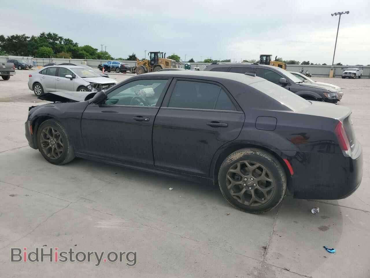 2016 CHRYSLER 300 - VIN: 2C3CCAGG7GH283052 - Photo 2