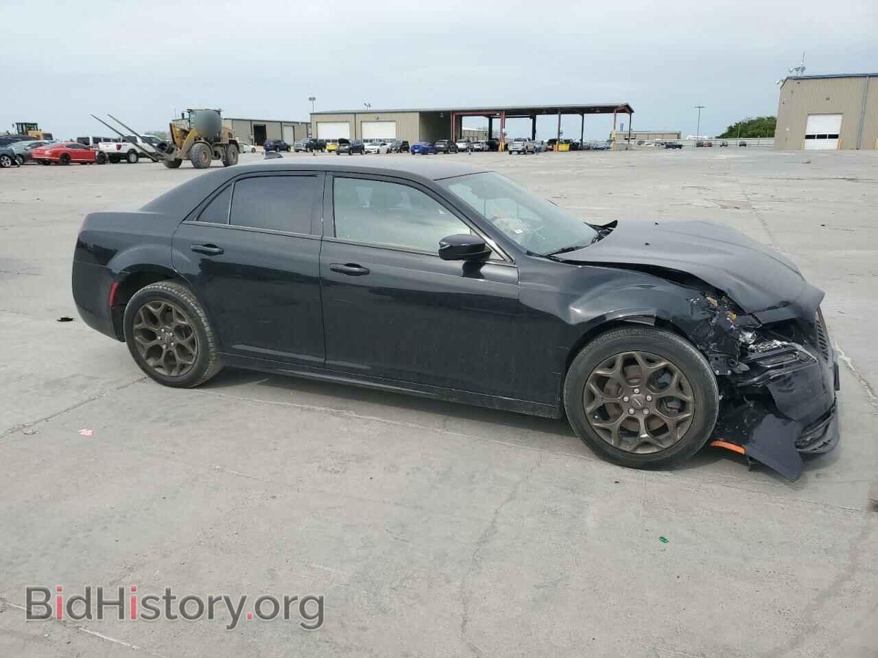 2016 CHRYSLER 300 - VIN: 2C3CCAGG7GH283052 - Photo 4