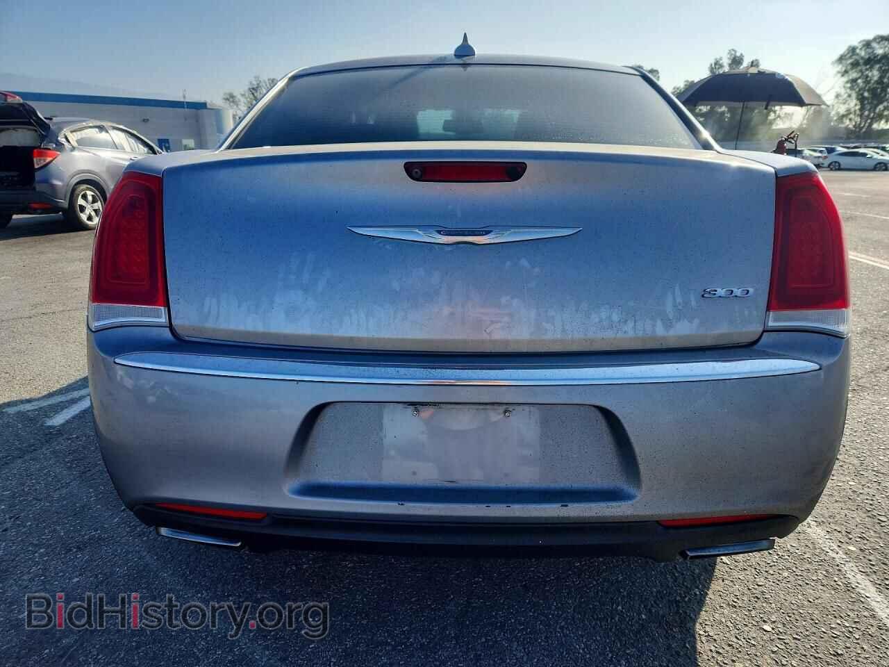 2015 CHRYSLER 300 - VIN: 2C3CCAAG0FH904087 - Фото 6