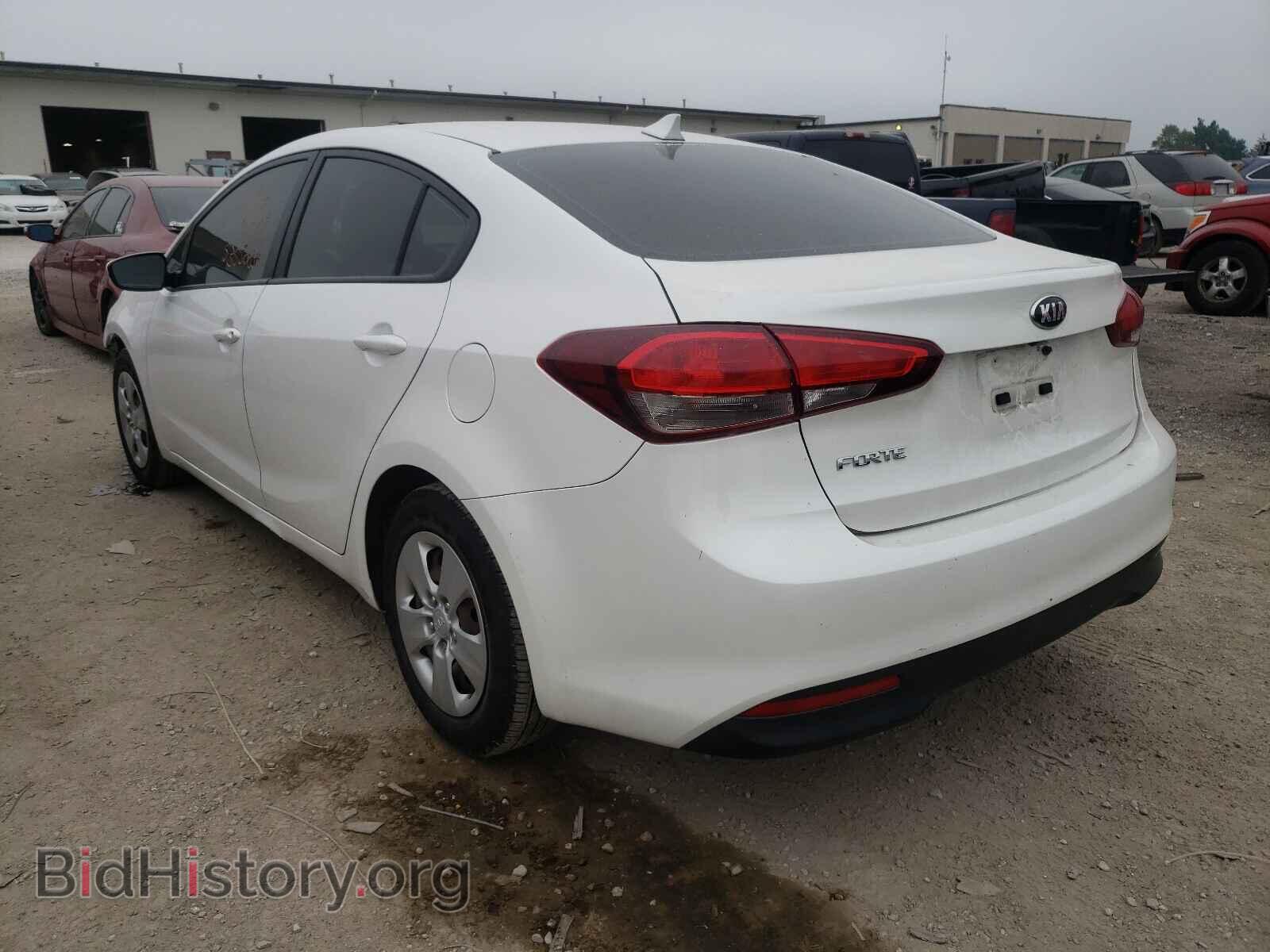 2017 KIA FORTE - VIN: 3KPFL4A73HE104103 - Photo 3