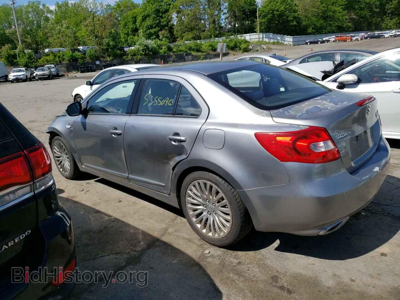 2010 SUZUKI KIZASHI - VIN: JS2RF9A5XA6100440 - Photo 2