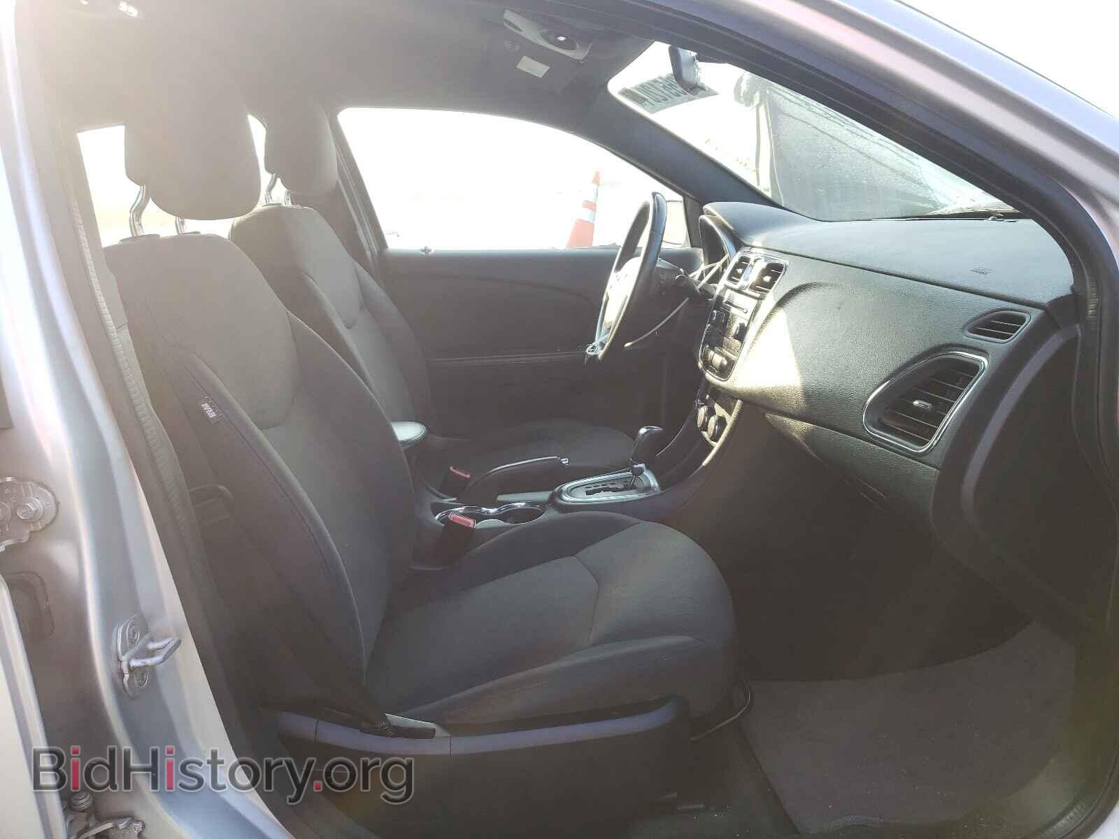 2012 CHRYSLER 200 - VIN: 1C3CCBBB8CN241685 - Фото 5