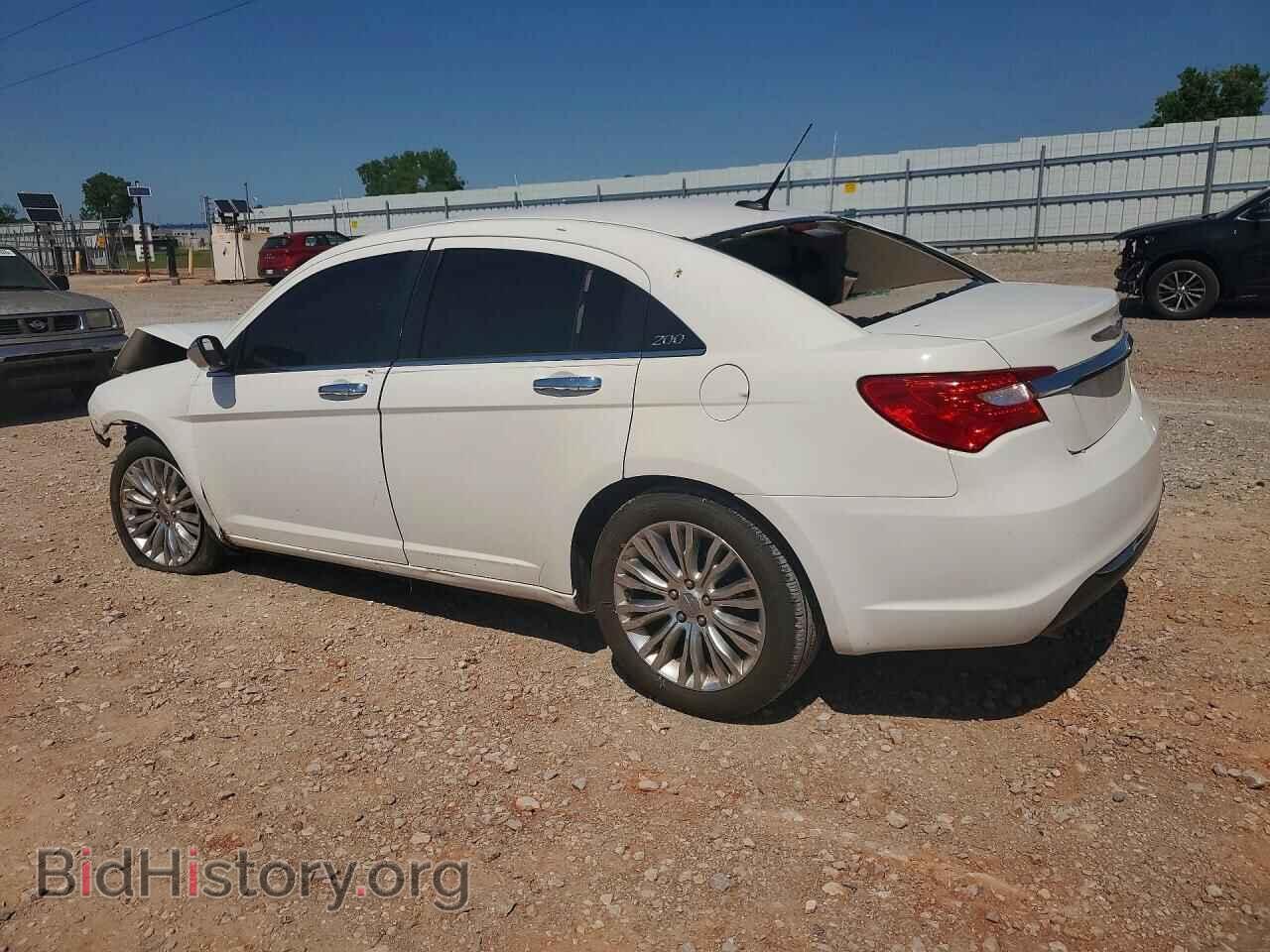 2011 CHRYSLER 200 - VIN: 1C3BC2FG9BN505464 - Photo 2