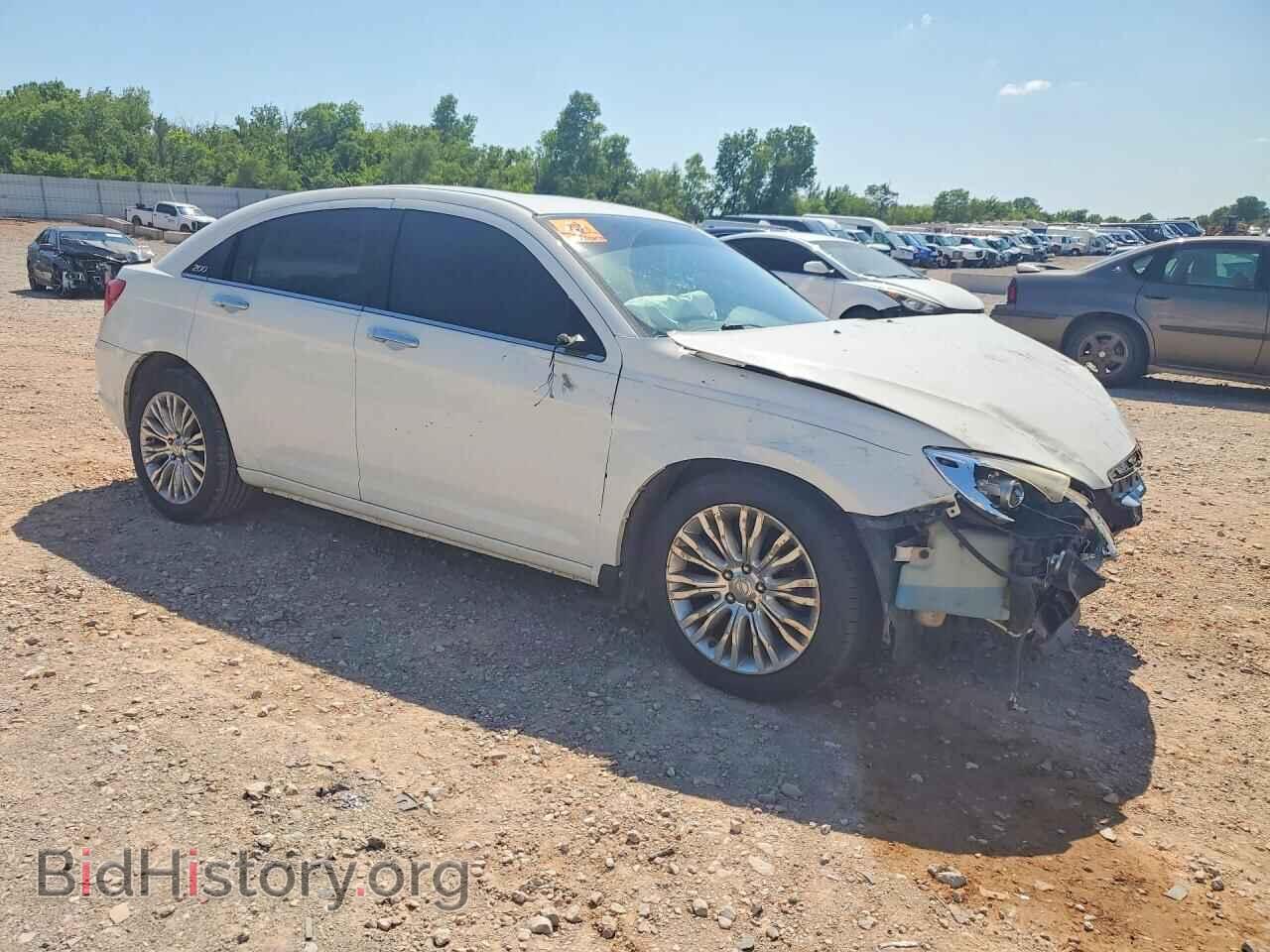 2011 CHRYSLER 200 - VIN: 1C3BC2FG9BN505464 - Photo 4