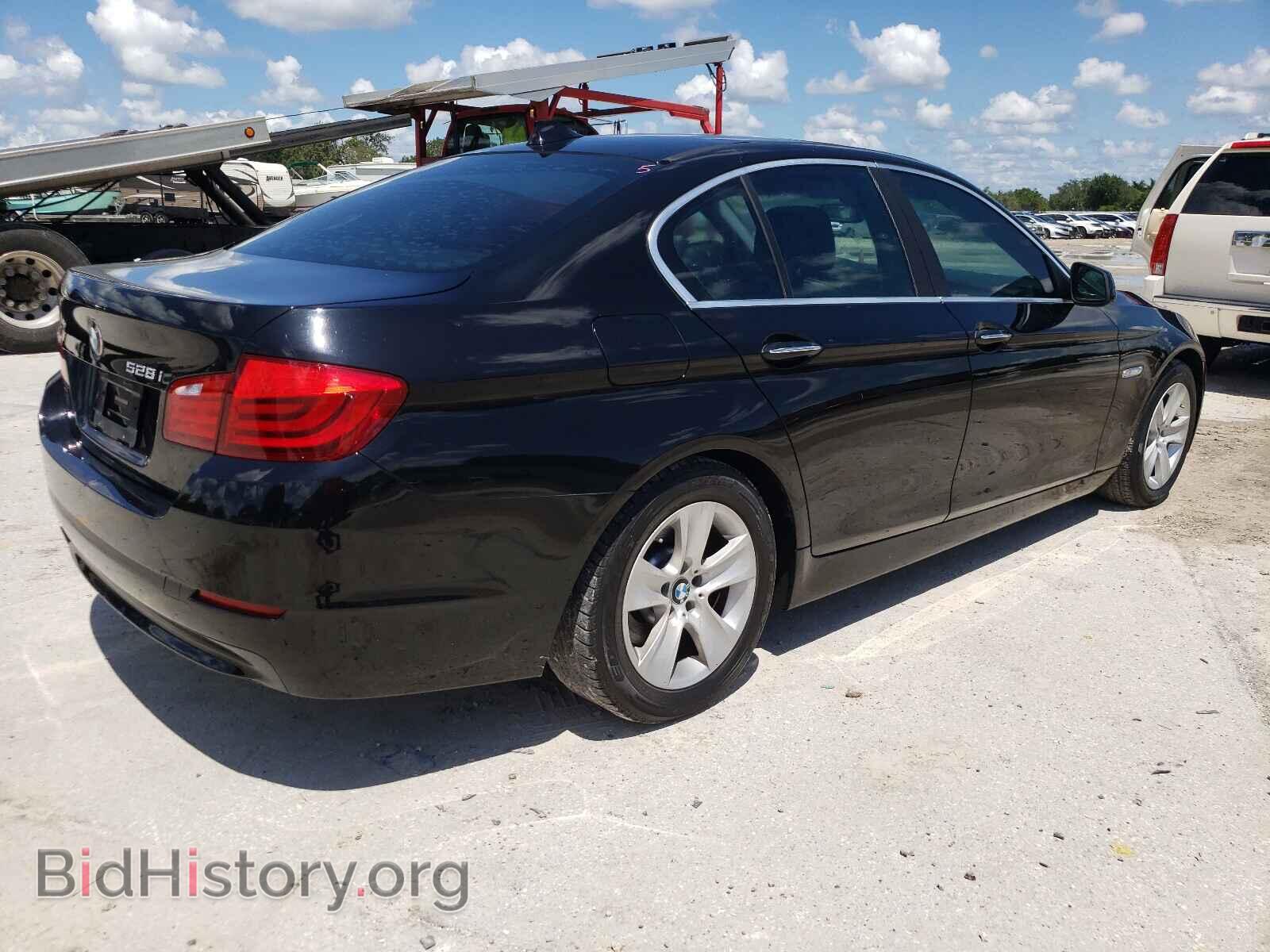 2011 BMW 5 SERIES - VIN: WBAFR1C52BC744808 - Фото 4