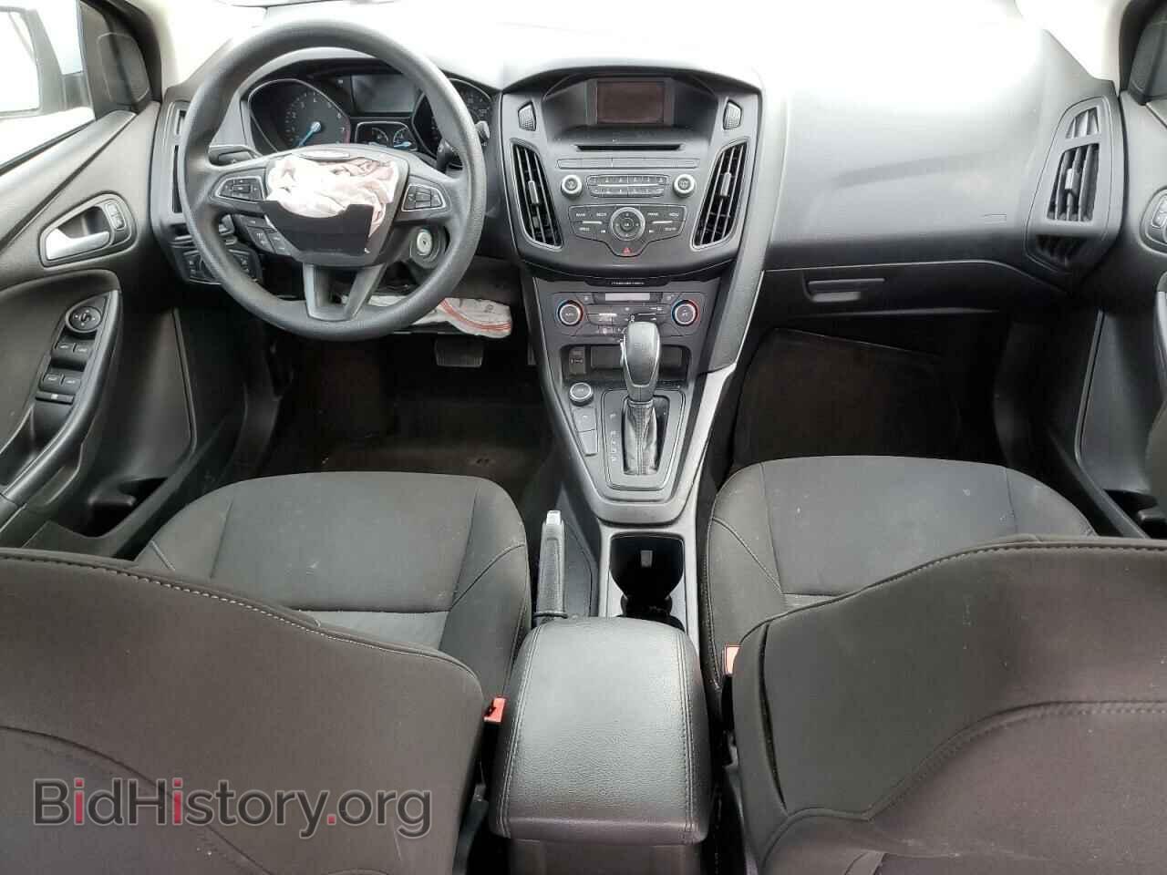 2017 FORD FOCUS - VIN: 1FADP3FEXHL281032 - Photo 8