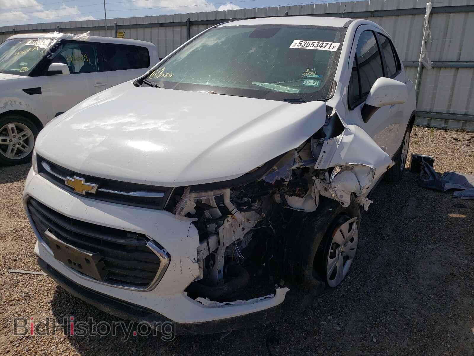 2018 CHEVROLET TRAX - VIN: KL7CJKSB5JB723074 - Фото 2