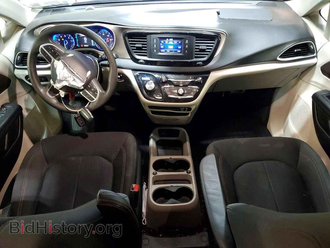 2017 CHRYSLER PACIFICA - VIN: 2C4RC1CG1HR665570 - Photo 8