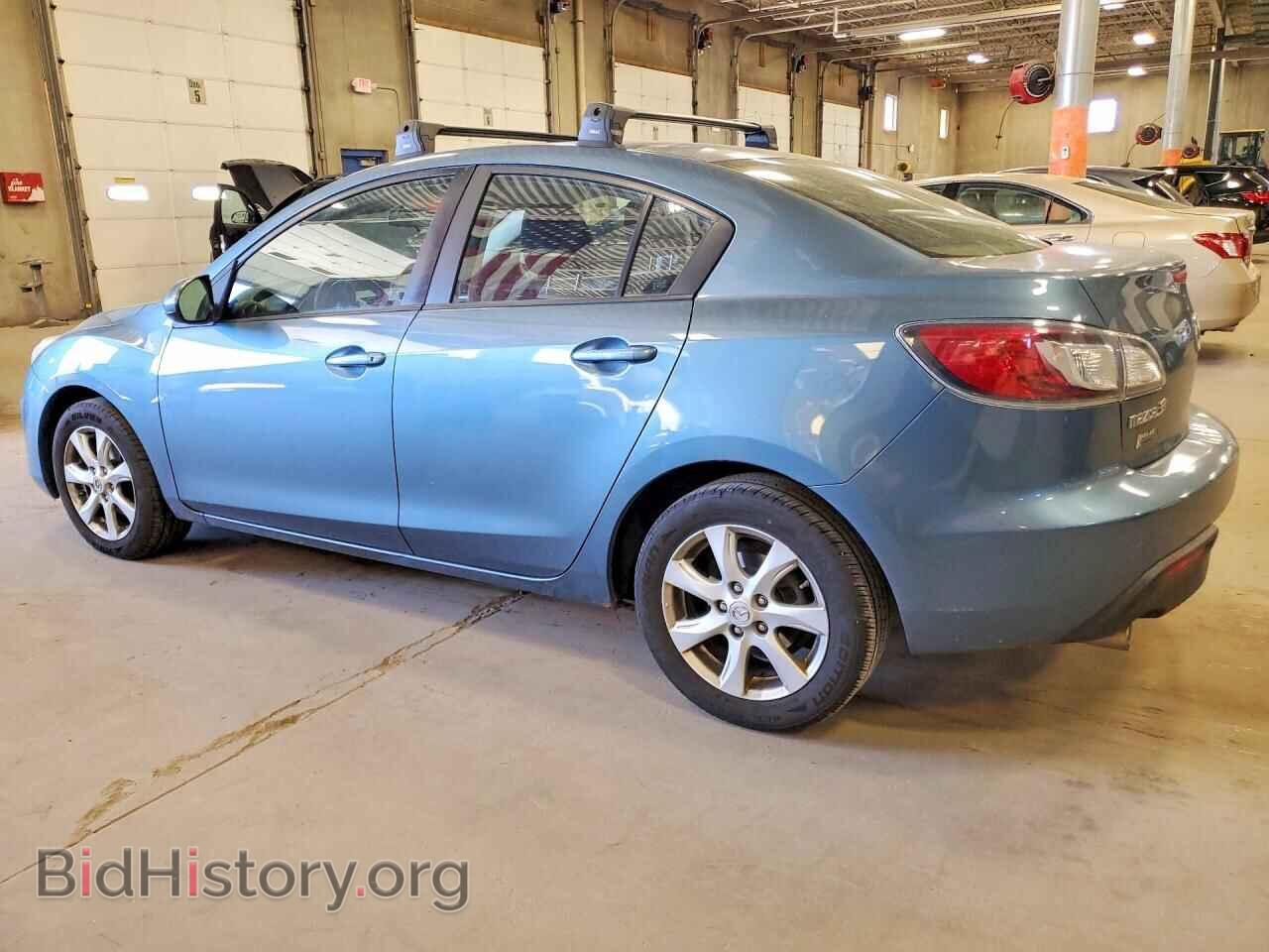 2011 MAZDA 3 - VIN: JM1BL1VFXB1385809 - Фото 2
